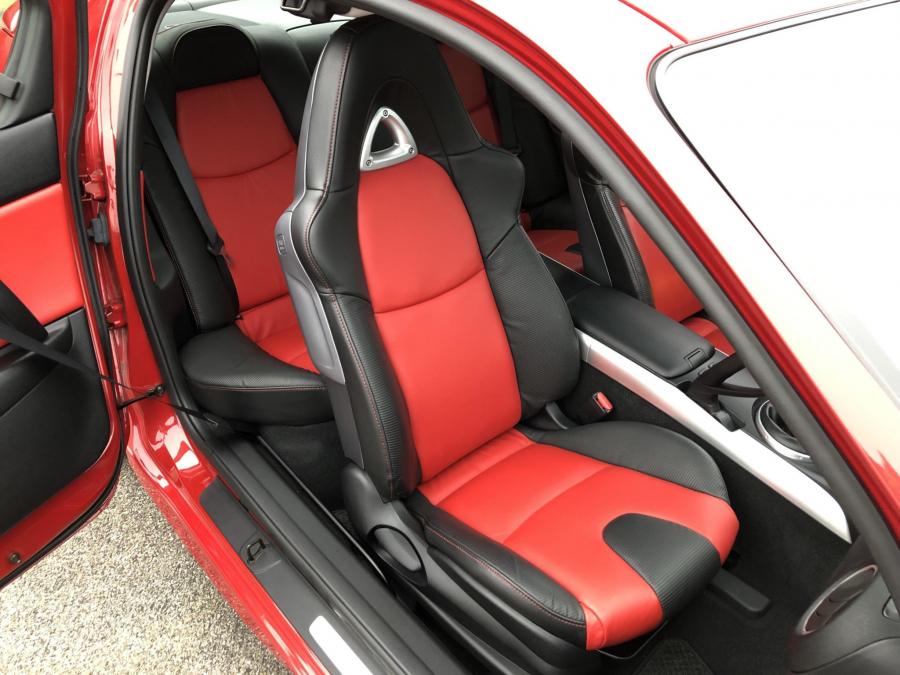 Интерьер Mazda RX-8 2005 года  (фото 130 из 197)